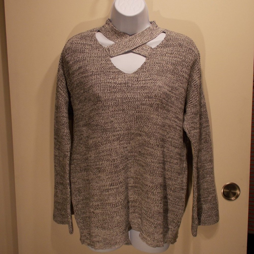 SOLD a.n.a A NEW APPROCH Pull-over Sweater